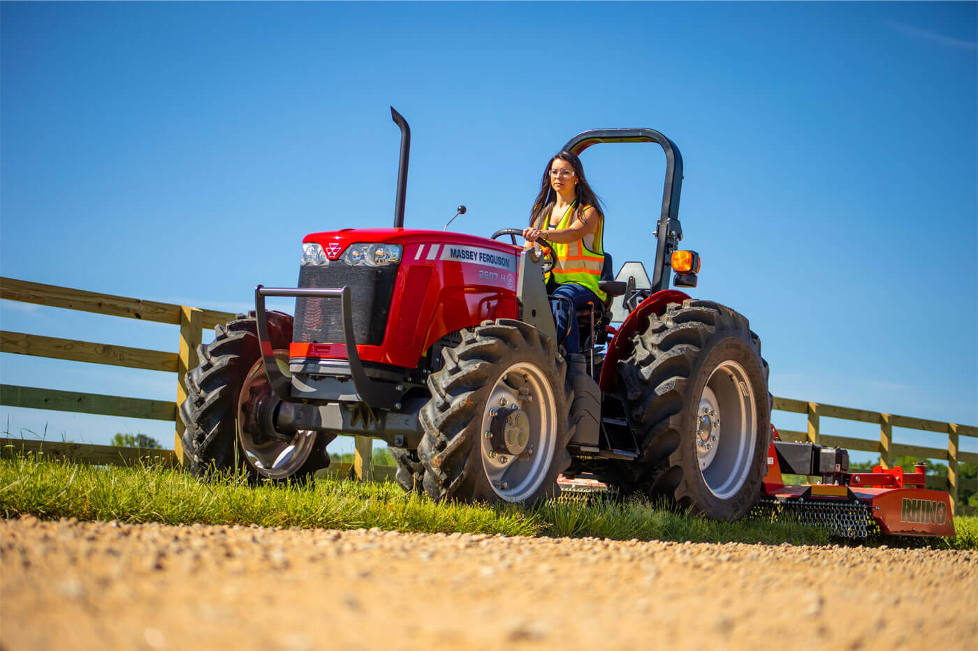 Massey Ferguson MF 2605H